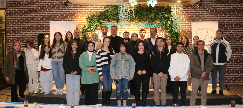 EDREMİTLİ ÖĞRENCİLER İFTAR SOFRASINDA BULUŞTU!