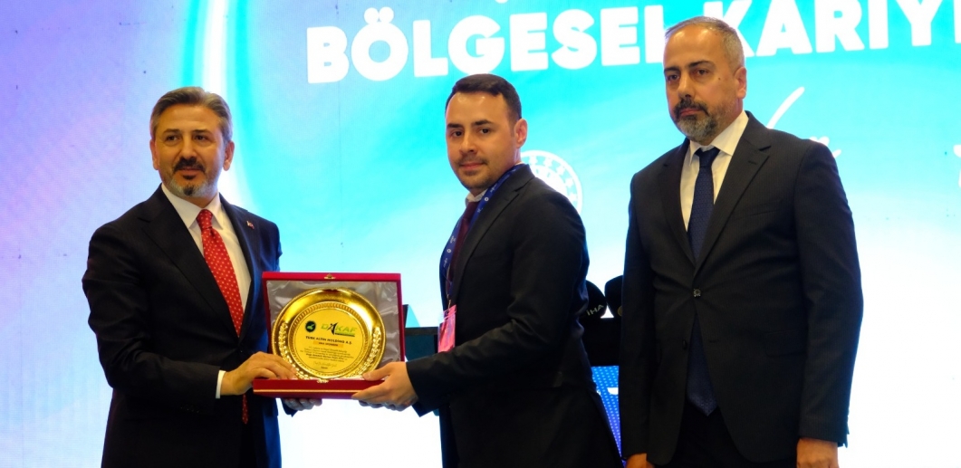 GENÇLER VE SEKTÖR DEVLERİ VAN'DA BULUŞTU!