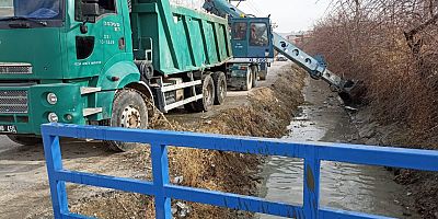 DSİ’nin zamansız çalışması bahçe sahiplerini çileden çıkardı