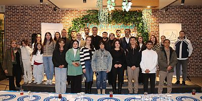 EDREMİTLİ ÖĞRENCİLER İFTAR SOFRASINDA BULUŞTU!